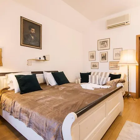Billionaires Club Loft Sauna City Center Prague Exterior photo