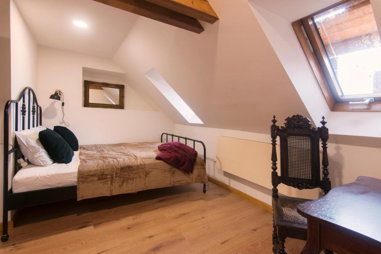 Appartement Billionaires Club + Loft + Whirlpool + Sauna+center *