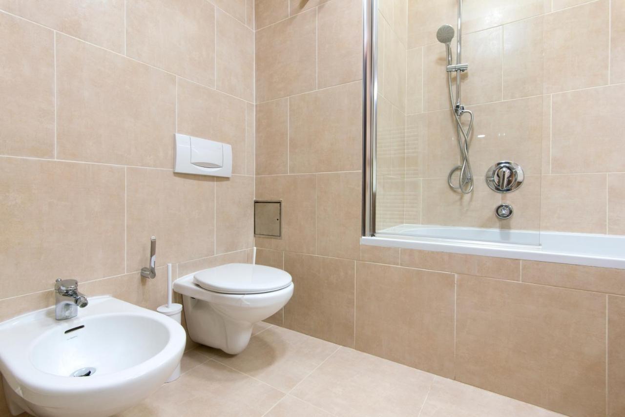 Billionaires Club + Loft + Whirlpool + Sauna+center Appartement Prague