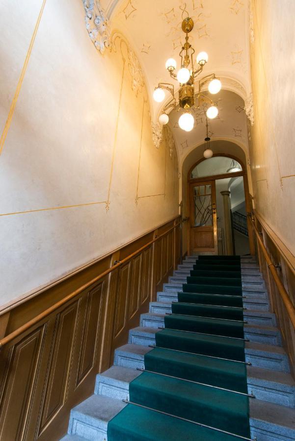 Appartement Billionaires Club + Loft + Whirlpool + Sauna+center Prague